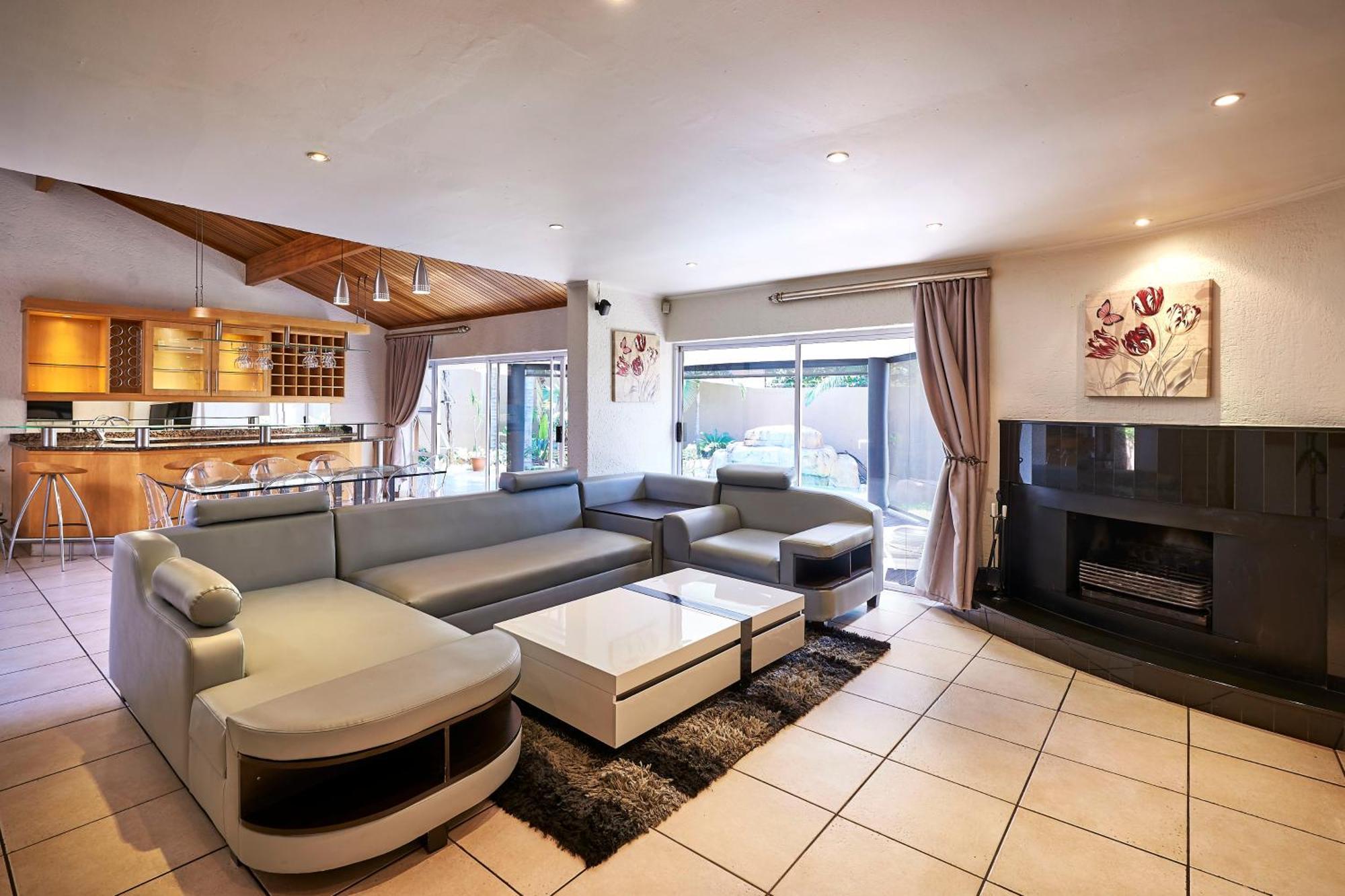 Dynasty Forest Sandown Serviced Apartments & Self Catering Hotel Johannesburg Bagian luar foto